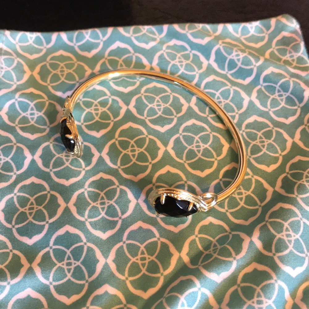 Kendra Scott bracelet